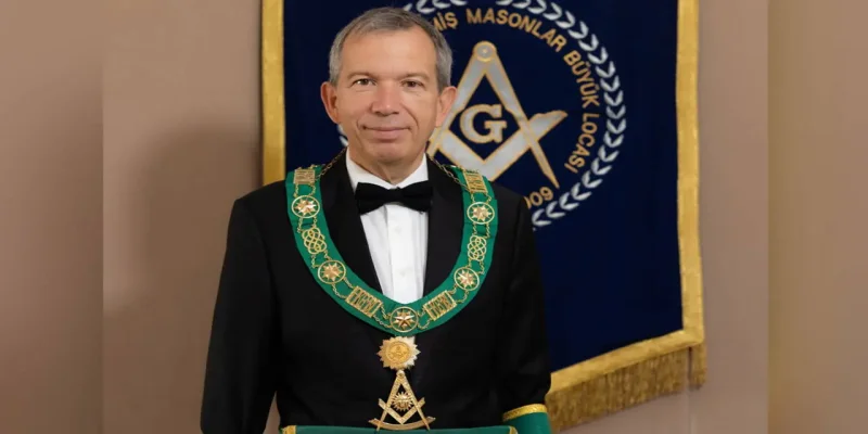 Masonlara kayyum atandı!